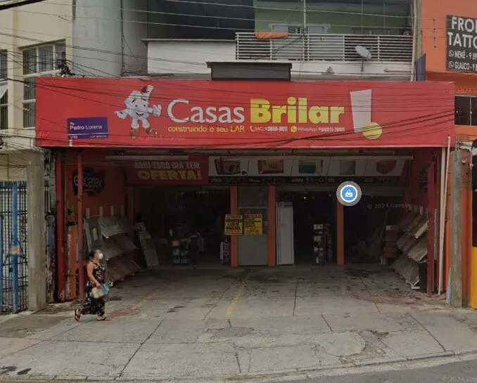 Fachada da Loja 1, na Av. Pedro Lorena
